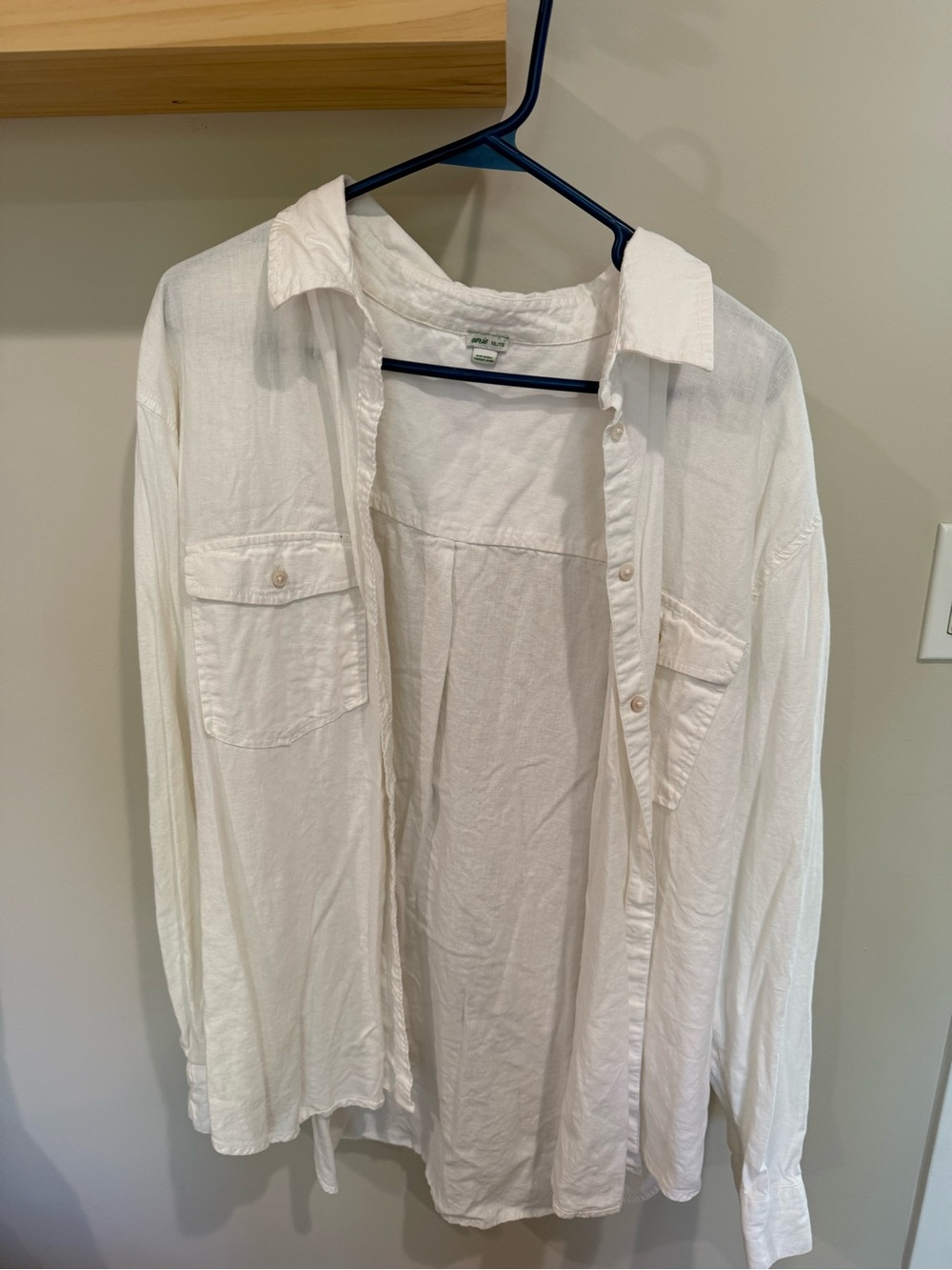 Aerie White Button-Up Shirt